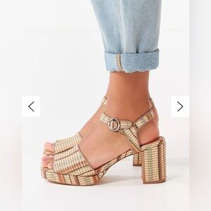 Womens urban outfitters Sienna Rattan Heel size 10
